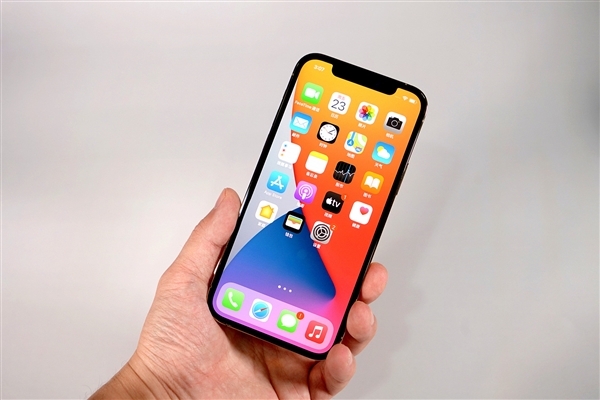 阜平苹果手机维修分享iOS 14.2修订版已到，专属iPhone 12系列 
